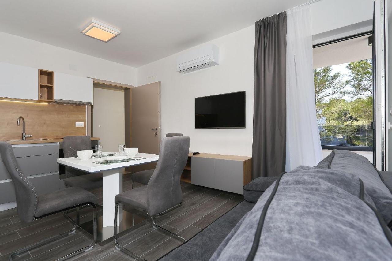 Villa Ankora 2 With Heated Pool Biograd Na Moru Eksteriør billede