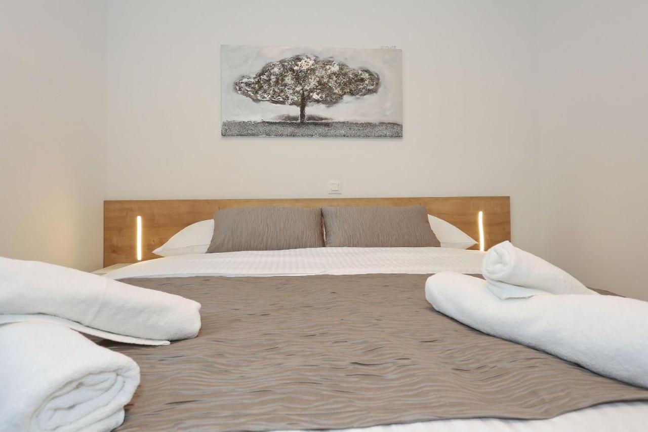 Villa Ankora 2 With Heated Pool Biograd Na Moru Eksteriør billede