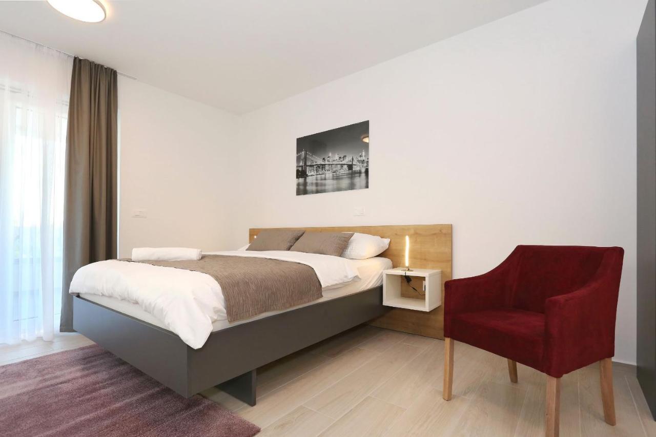 Villa Ankora 2 With Heated Pool Biograd Na Moru Eksteriør billede