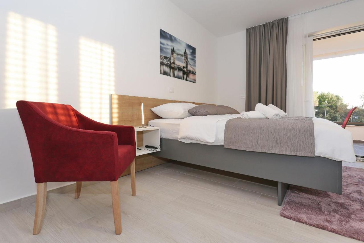 Villa Ankora 2 With Heated Pool Biograd Na Moru Eksteriør billede