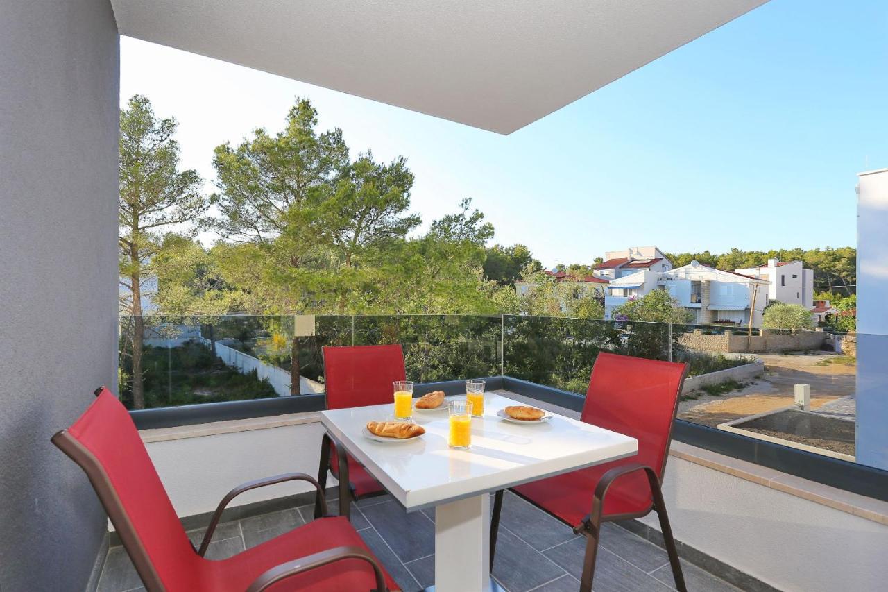 Villa Ankora 2 With Heated Pool Biograd Na Moru Eksteriør billede