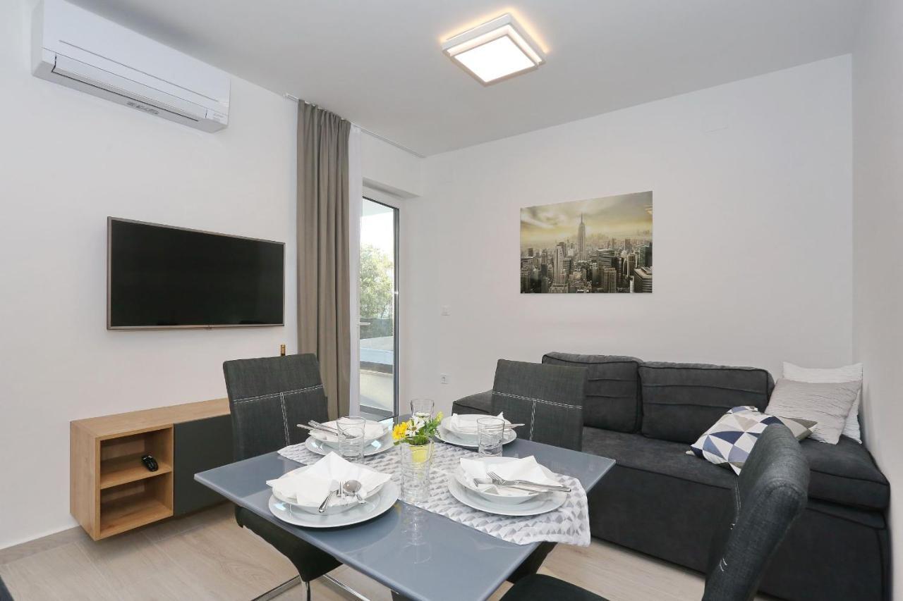 Villa Ankora 2 With Heated Pool Biograd Na Moru Eksteriør billede