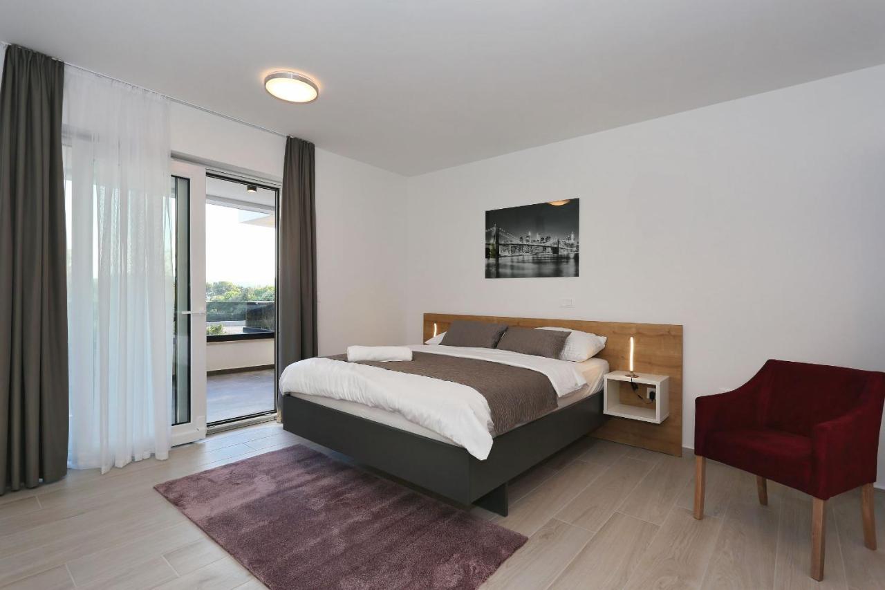 Villa Ankora 2 With Heated Pool Biograd Na Moru Eksteriør billede