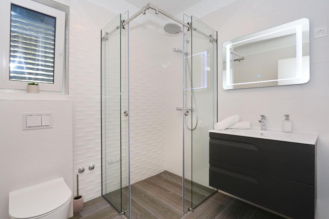 Villa Ankora 2 With Heated Pool Biograd Na Moru Eksteriør billede